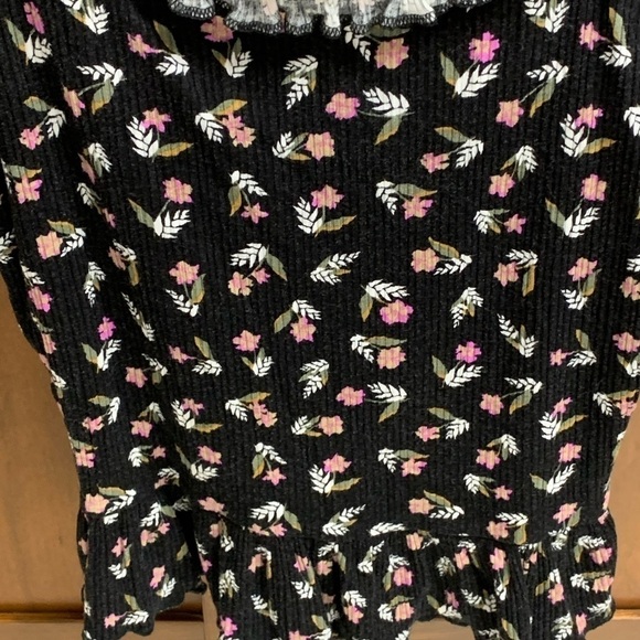 Billabong crop top baby tee large 16 in pit length 14 in spaghetti tie straps - Picture 3 of 4